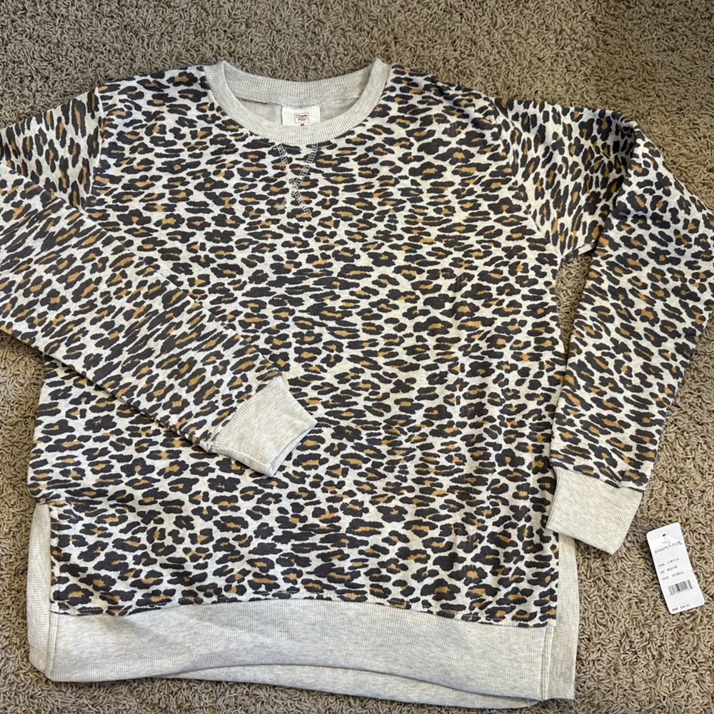 BLOOM + POP size Medium Boutique lightweight Camouflage Styled Sweatshirt NEW
